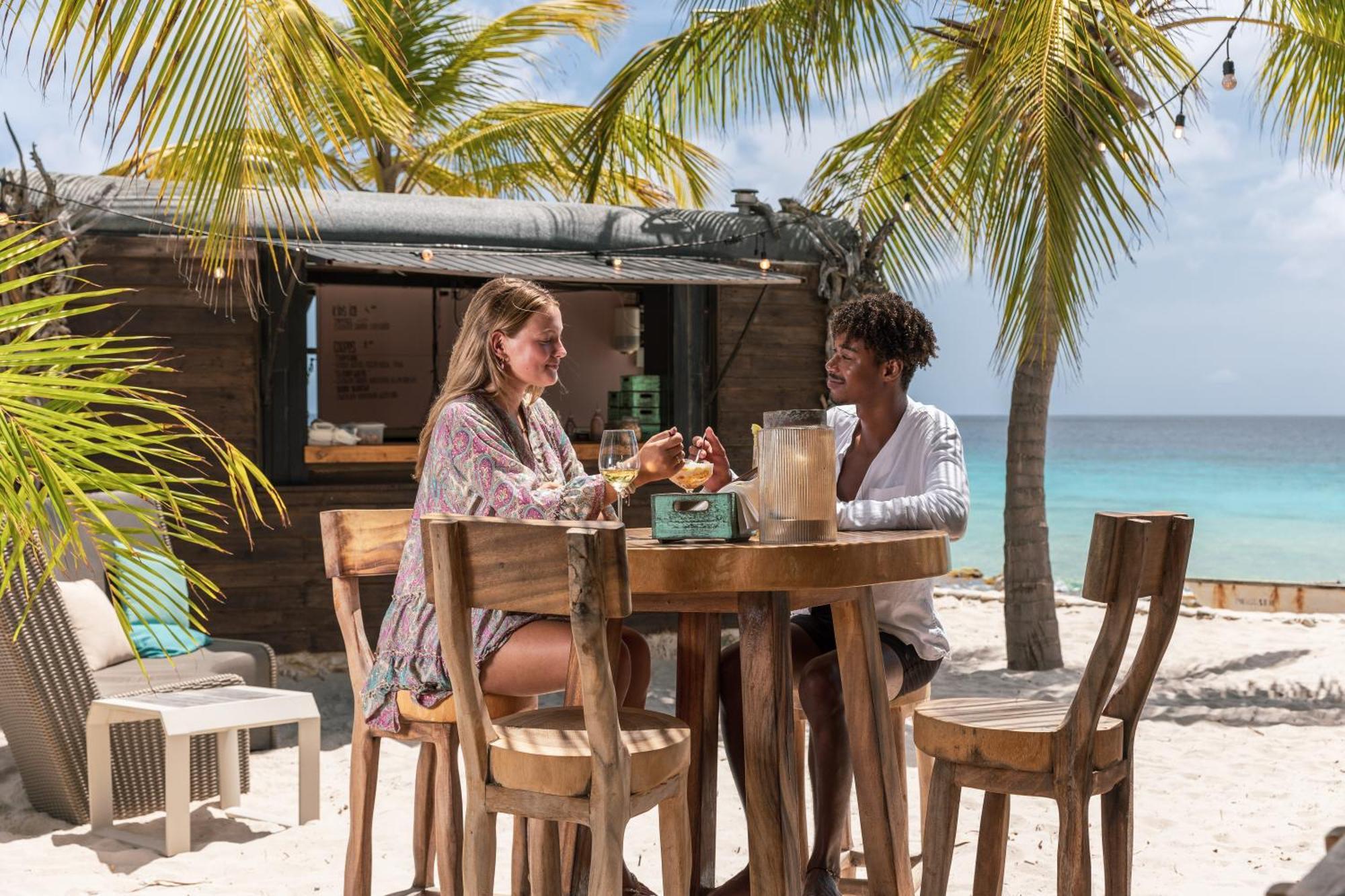 Delfins Beach Resort Bonaire, Tapestry Collection By Hilton Kralendijk Exterior foto